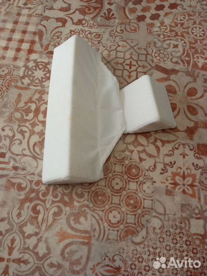 Мягкий бортик-фиксатор для малыша