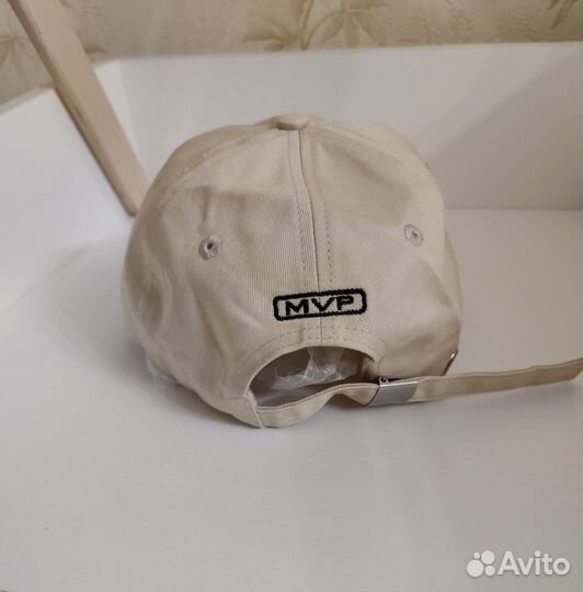 Кепка женская