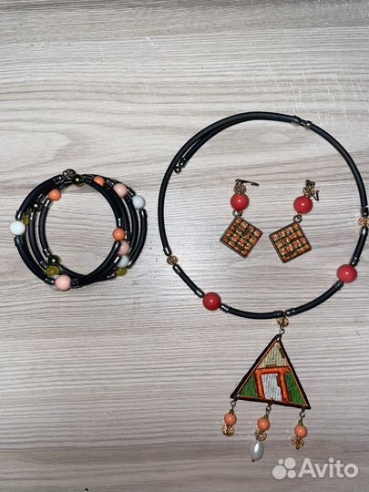 Наборы бижутерии