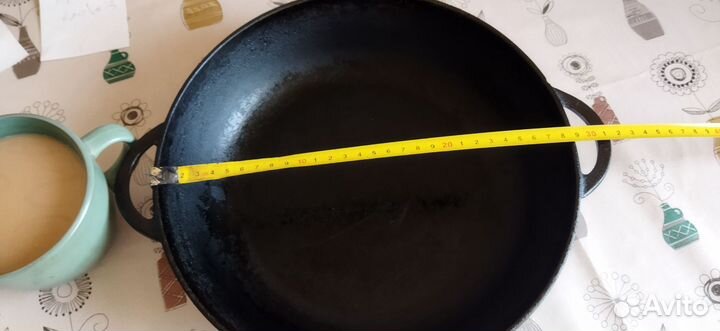 Чугунная сковорода