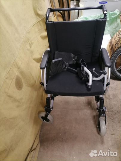 Инвалидная коляска складная бу