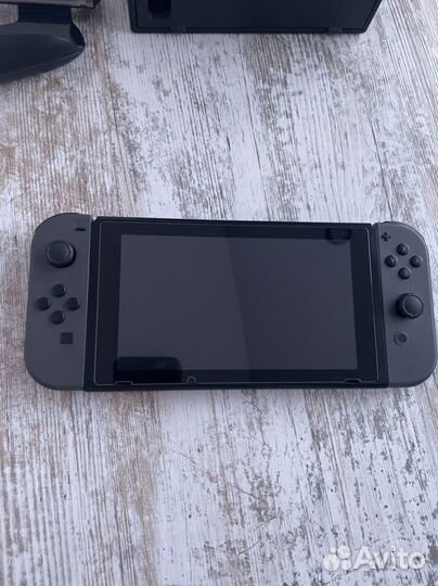 Nintendo switch + чип+игры+карта памяти 128