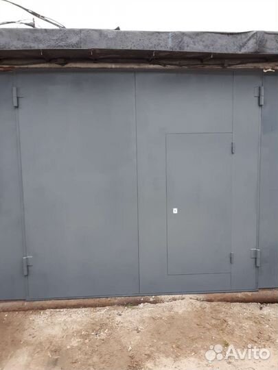 Ворота гаражные металлические распашные