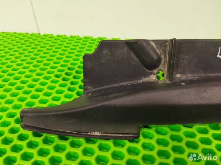 Накладка крыла правая Acura Rdx TB1 K23A1 2008