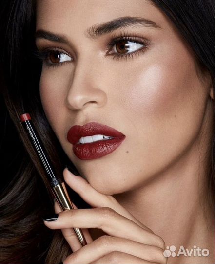 Помада Hourglass Ultra Slim оттенок AT Night