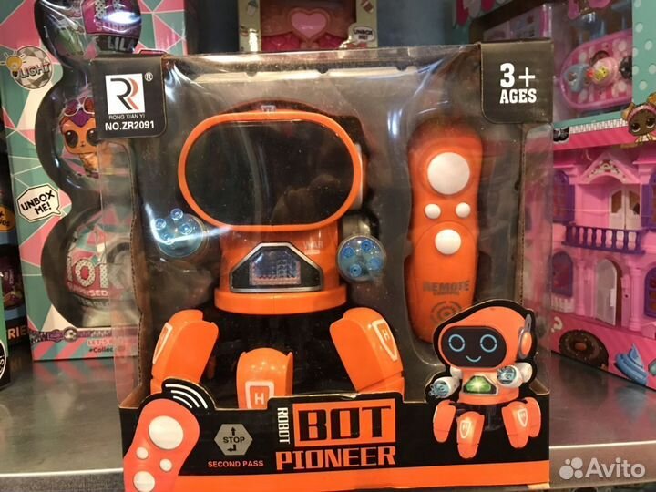 Робот свет звук на пульту управления