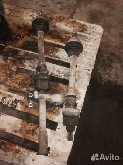 Привод в сборе левый шрус Пежо 308