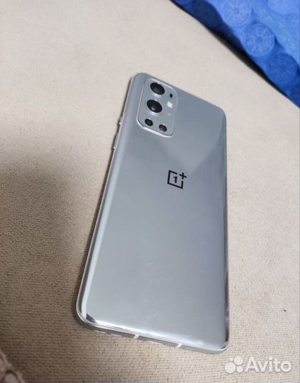 OnePlus 9 Pro, 8/128 ГБ