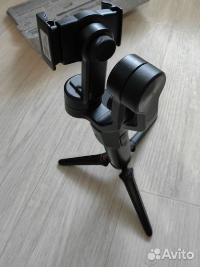 Стабилизатор zhiyun smooth 4