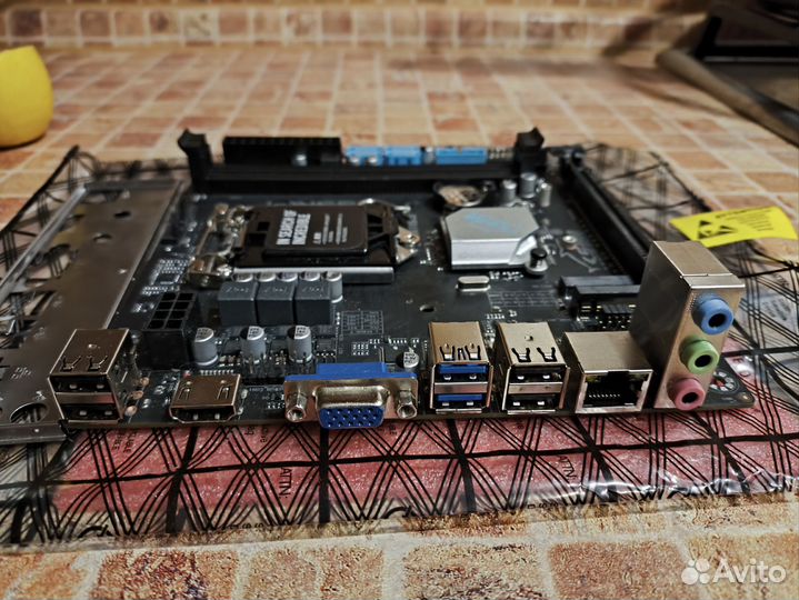 Материнская плата lga 1150