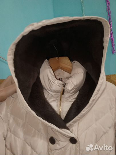 Пальто пуховик женское зимнее 44 46
