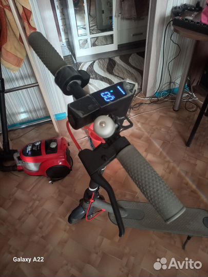 Самокат взрослый электрический бу