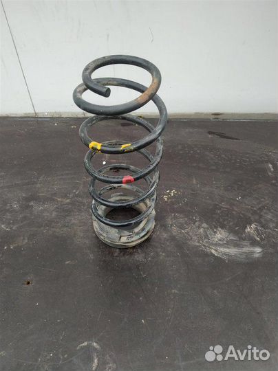 Пружина задняя левая Hyundai I20 хетчбек G4FA 2009