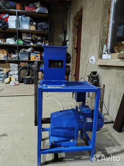 Блок усиления профильной трубы (станок)