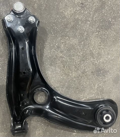 Рычаги передние Polo/Rapid CA11109/11209