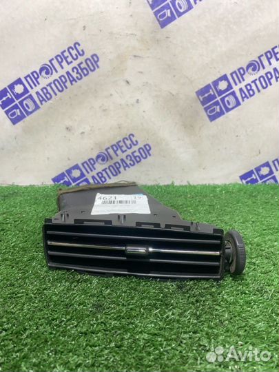 Дефлектор обдува Cadillac Sts седан LH2 4.6 2008