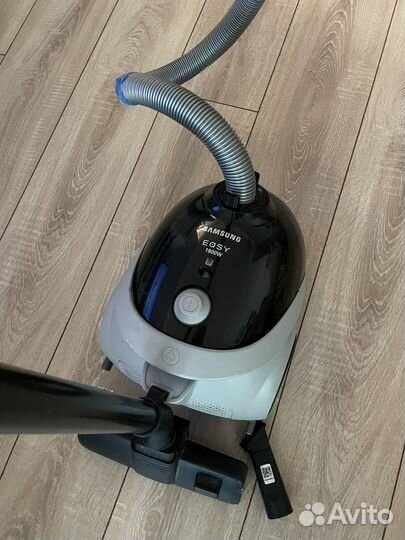Пылесос Samsung easy 1800w