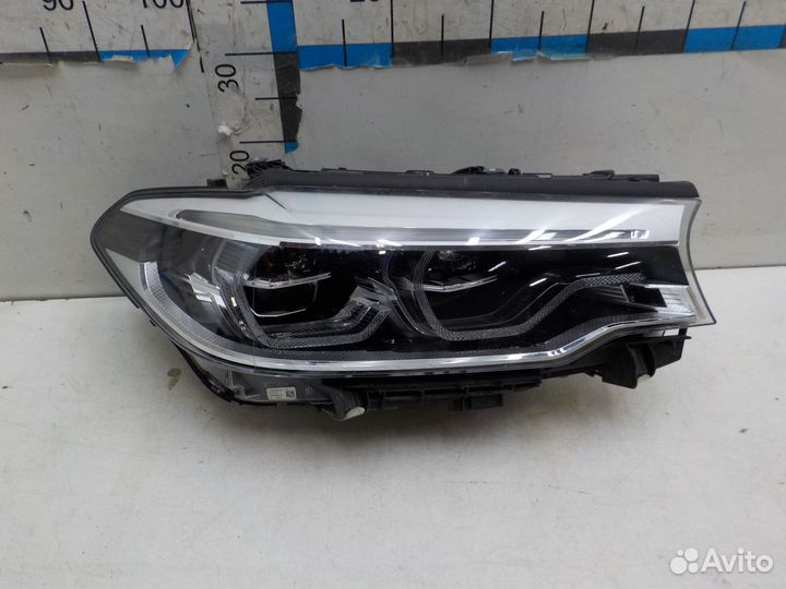Б/У Б/У Фара правая BMW 5 G30 2017- 63118499122