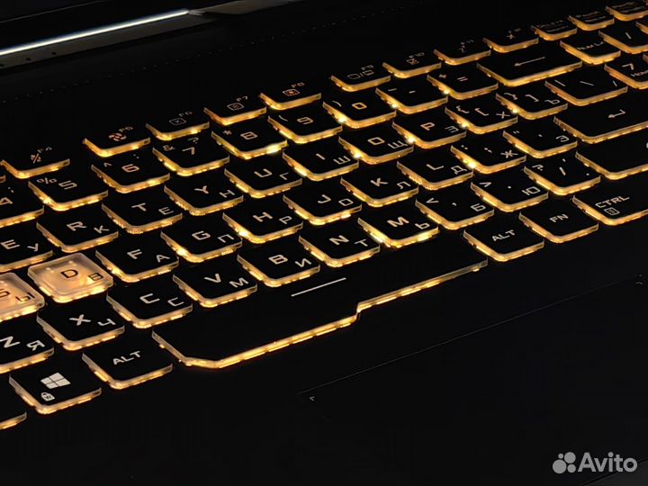 Витринный Asus 17.3''144Hz core i5 11Th RTX 3060