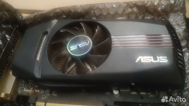 Asus GeForce GTX550 Ti 1Gb