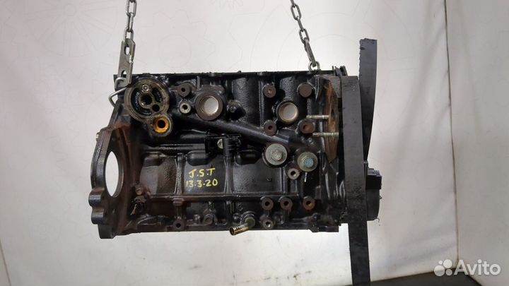 Блок цилиндров Opel Astra J, 2011