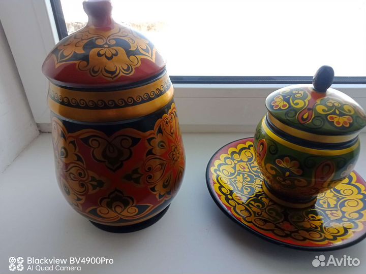 Поставцы с башкирским орнаментом