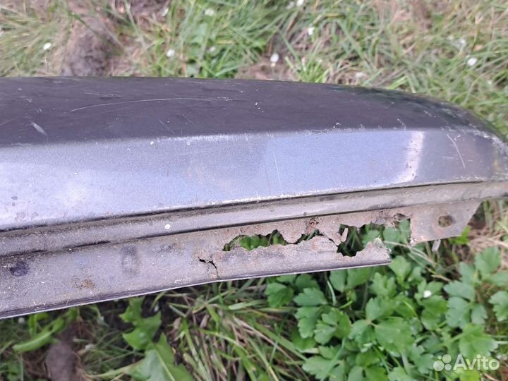 Крыло переднее левое Bmw e28