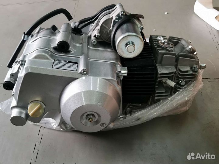 Двигатель 4х такт. 125 см3 кпп 1-2-3+R