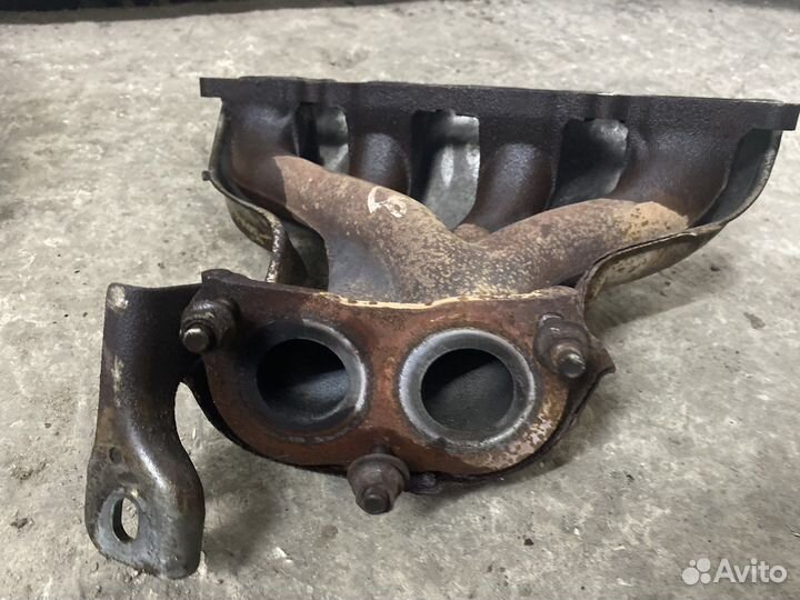 Выпускной колектор honda integra zc