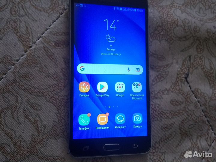 Телефон Samsung galaxy a5 2016