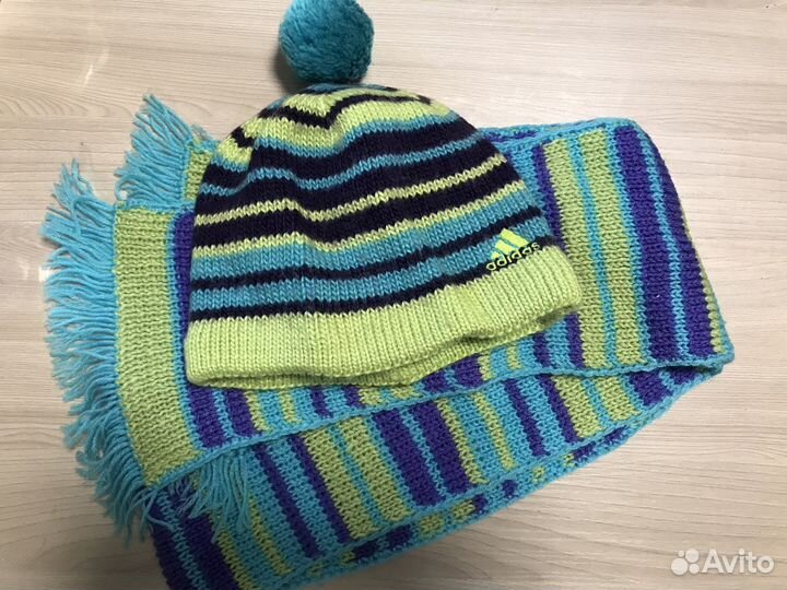 Комплект шапка Adidas и шарф ручной вязки