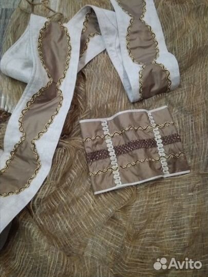 Тюль, ламбрекен, держатели для штор