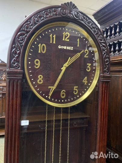 Старинные напольные часы