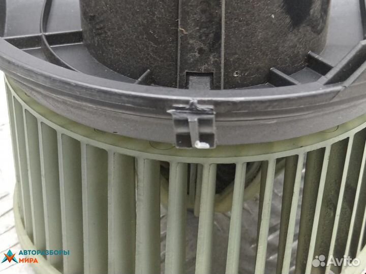 Моторчик печки Volkswagen Passat B5 рест. 2004