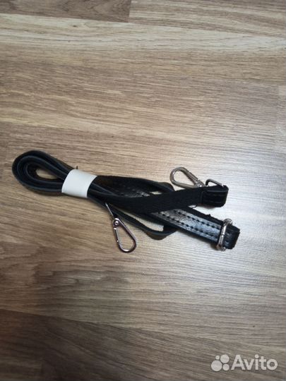 Кожаный ремень для сумки черный