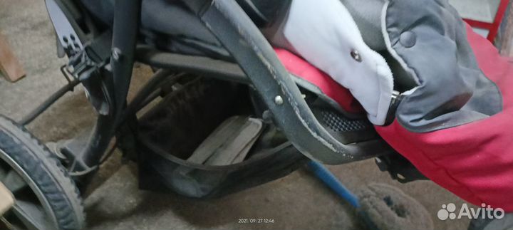 Коляска детская Chicco Италия