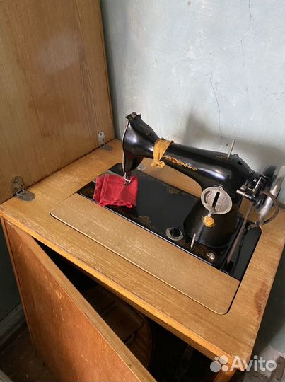 Швейная машина Подольск