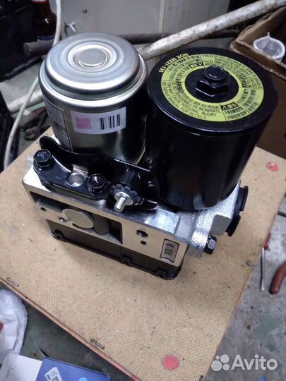 Блок abs Lexus rx400h Camry новый 44050-30660