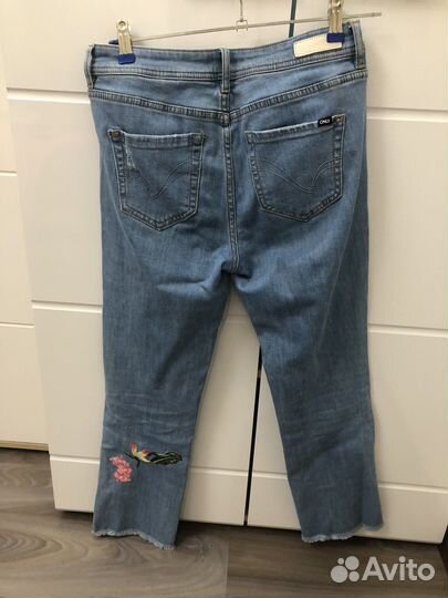 Джинсы