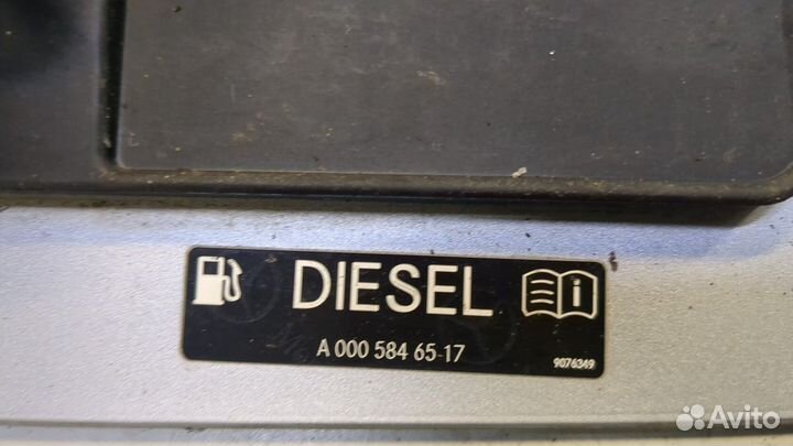 Лючок бензобака Mercedes E W212, 2016