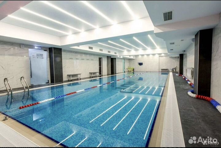 Абонемент в фитнес клуб с бассейном утренний