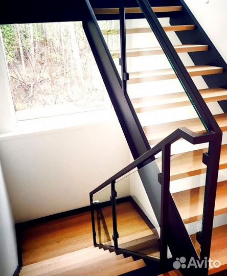 Металлические каркасы для лестниц