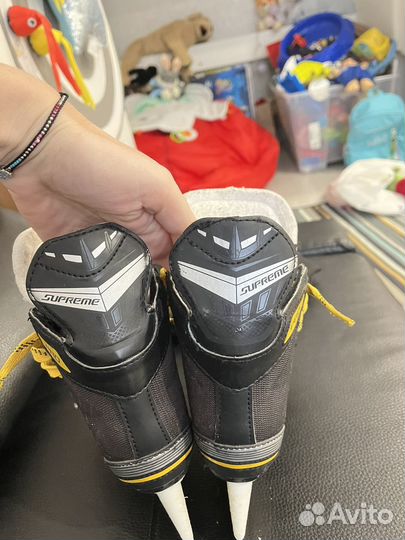 Хоккейные коньки bauer