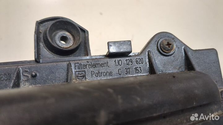 Корпус воздушного фильтра Skoda Octavia Tour, 2001