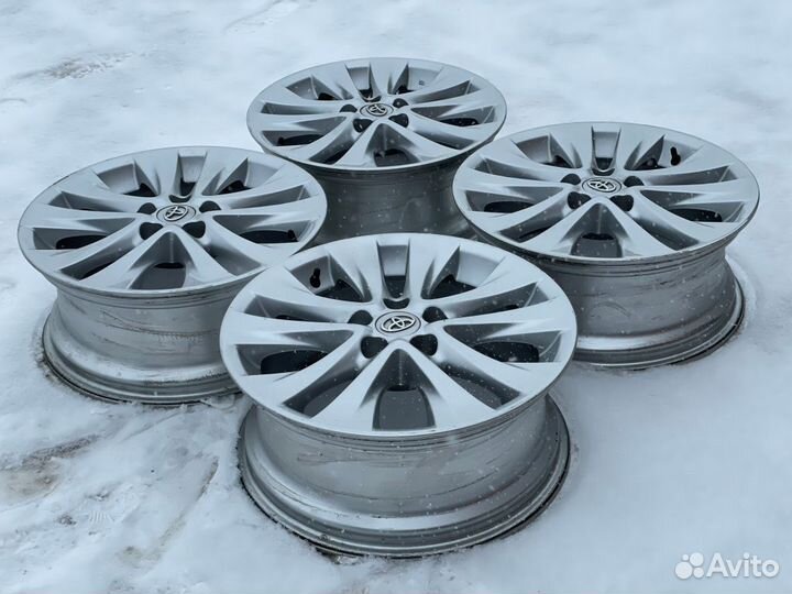 Диски R 18 5x114.3 Toyota оригинал