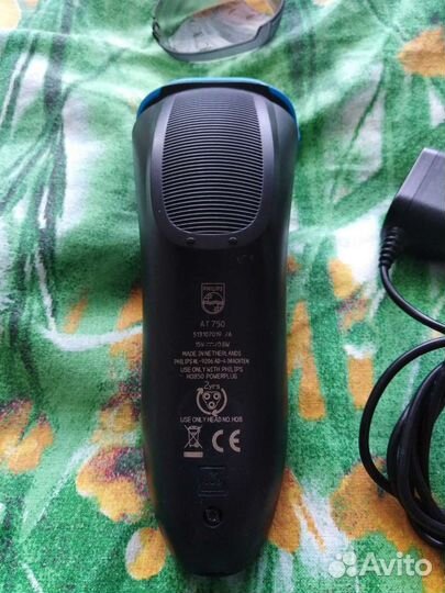 Электробритва Philips