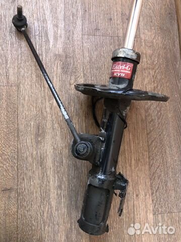 Амортизатор (стойка) RAV4 KYB 339031