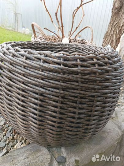 Кашпо для цветов