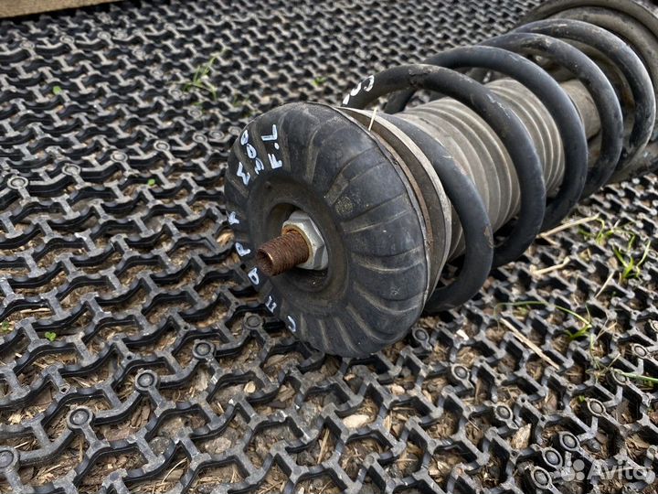 Амортизатор передний левый Спарк 300