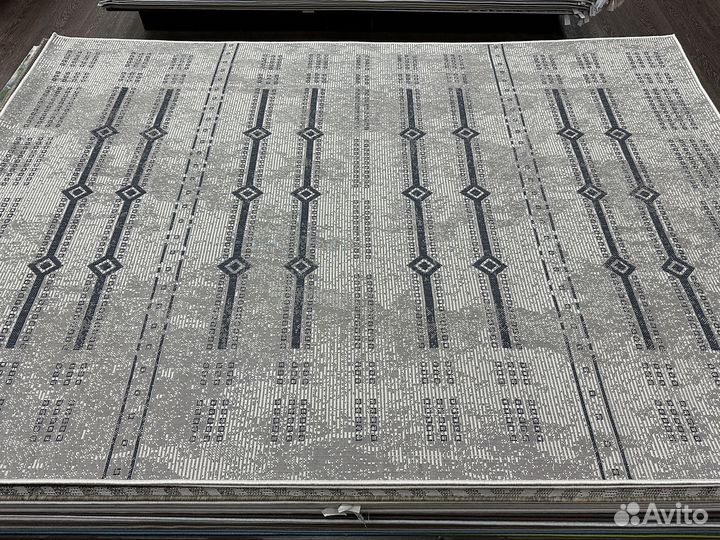 Циновка 2 х 2,9 новая для кухни